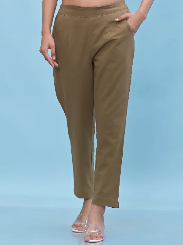 Women Brown Solid Cotton Pants With Partially Elasticated Waistband And Two Side Pockets Stretch Fit Pants