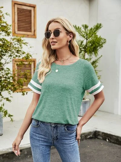 Heathered Round Neck Short Sleeve T-Shirt Zippered Front Buttoned Front Snap Front